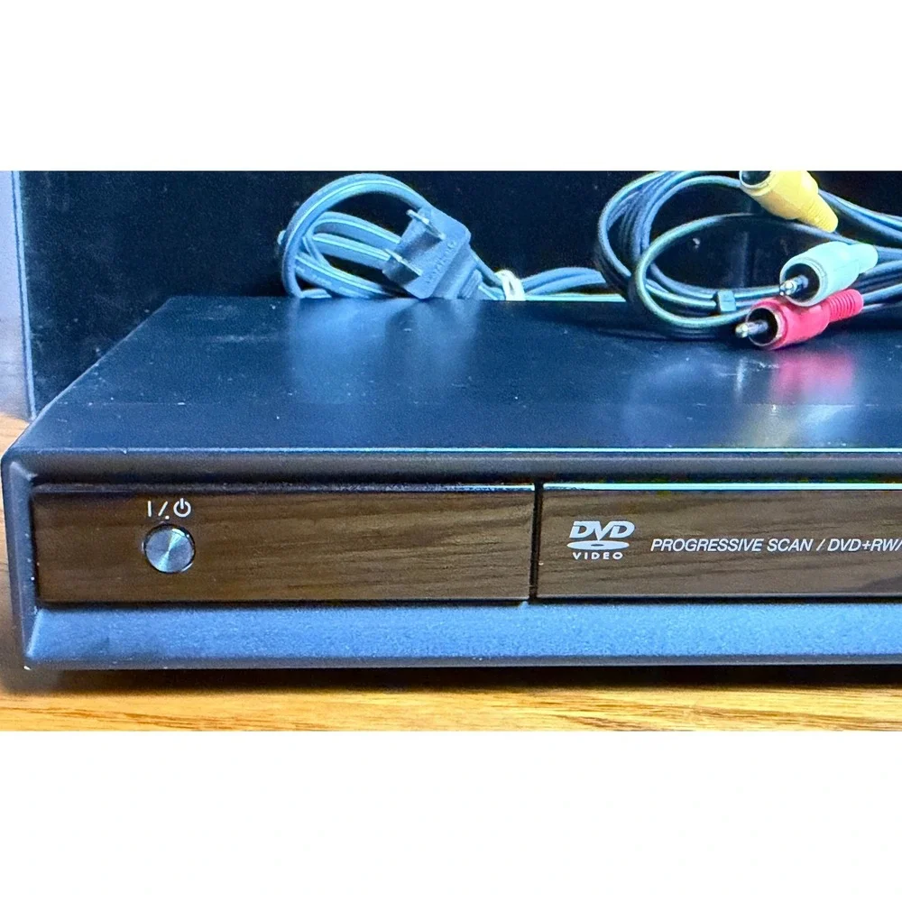 Sony CD DVD Player DVP-NS57P-Progressive Scan with Remote and Cables, WORKS